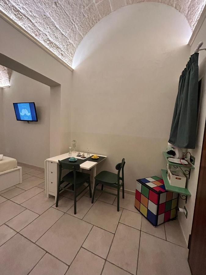 Hotel 18 Mq à Pulsano Extérieur photo