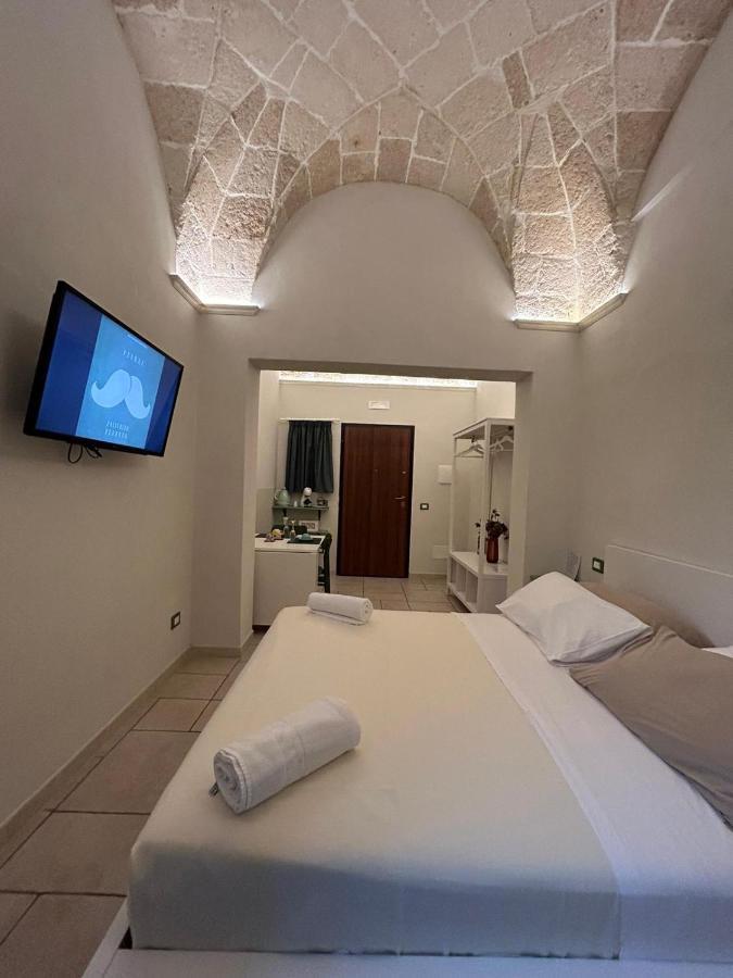 Hotel 18 Mq à Pulsano Extérieur photo